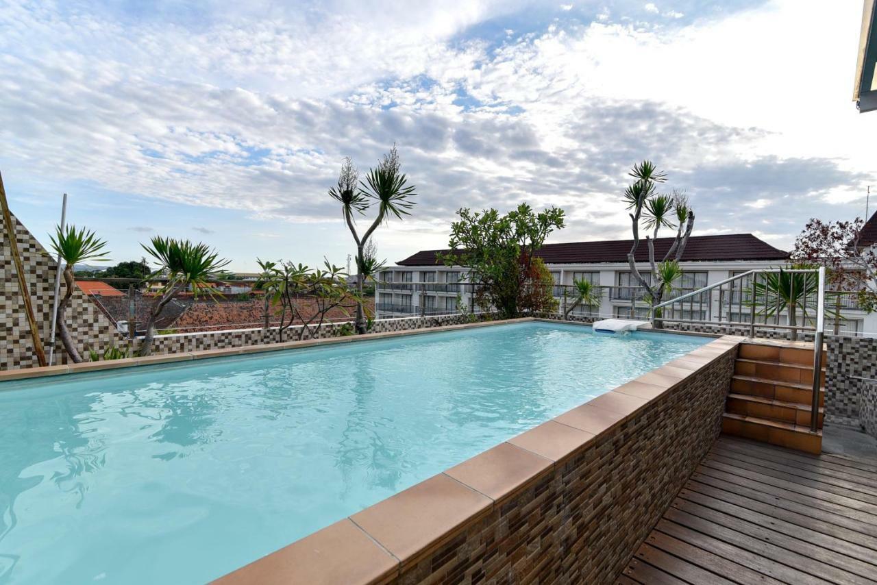 Reddoorz Plus Near Discovery Shopping Mall Bali Kuta Lombok Εξωτερικό φωτογραφία