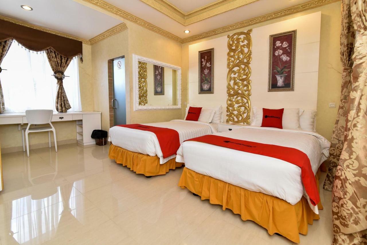 Reddoorz Plus Near Discovery Shopping Mall Bali Kuta Lombok Εξωτερικό φωτογραφία